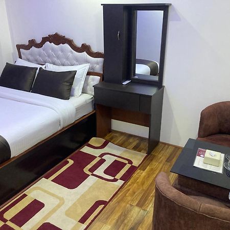 Dream Palace Resort Kathmandu Esterno foto
