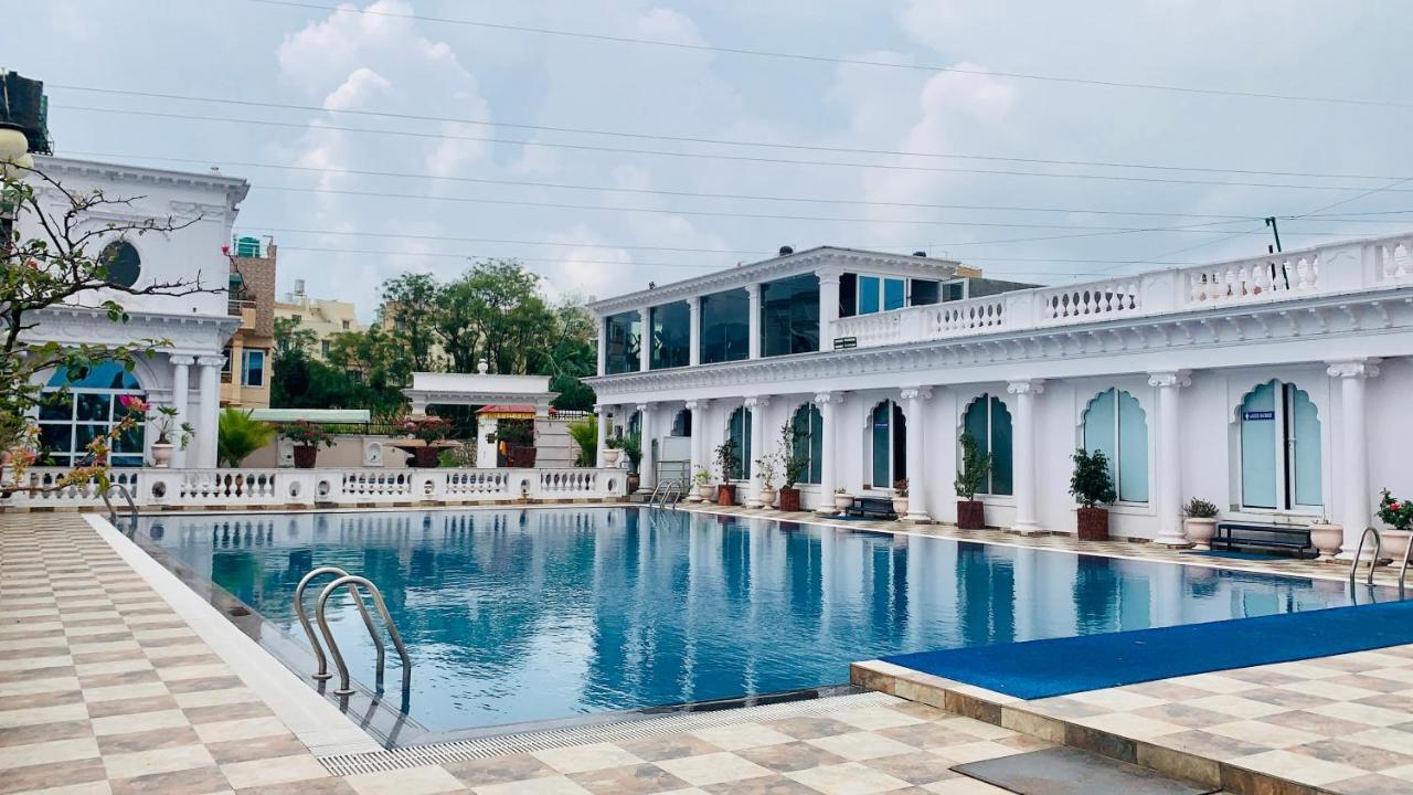 Dream Palace Resort Kathmandu Esterno foto