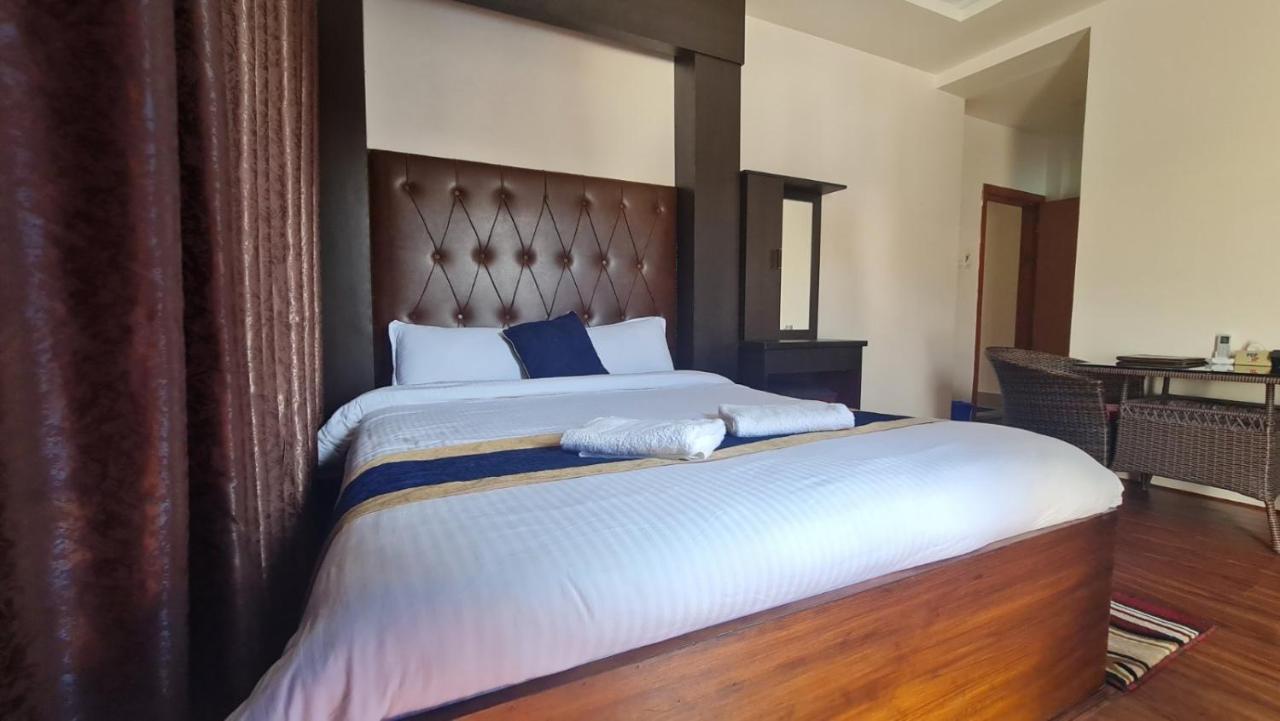 Dream Palace Resort Kathmandu Esterno foto