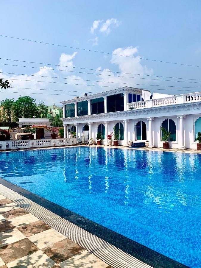 Dream Palace Resort Kathmandu Esterno foto